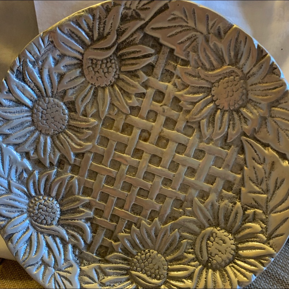 9 inch aluminum sunflower tray
